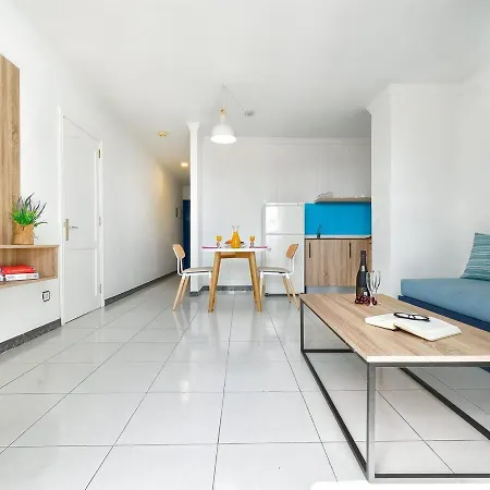 Ld One Bedroom Superior Apartment,nice View,pool, Beach Puerto del Carmen (Lanzarote)